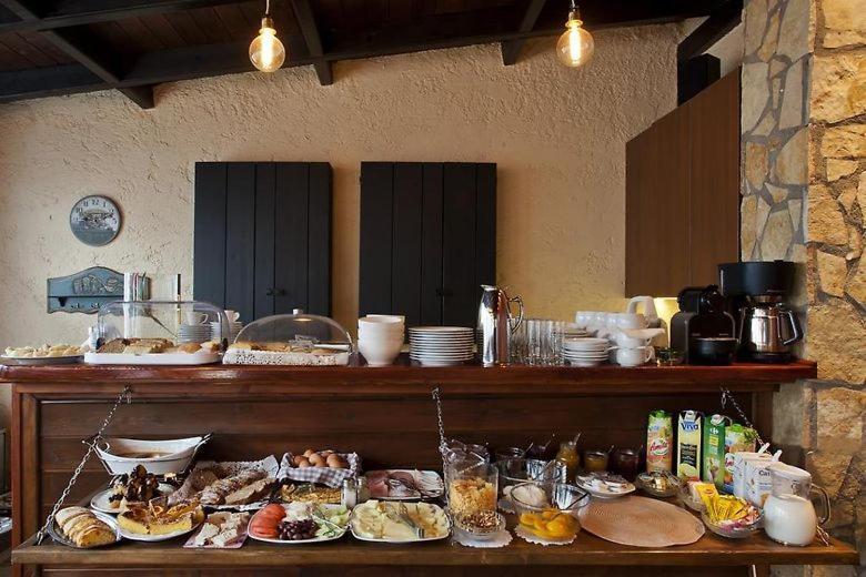 Fanaras Hotel Калаврита Екстериор снимка