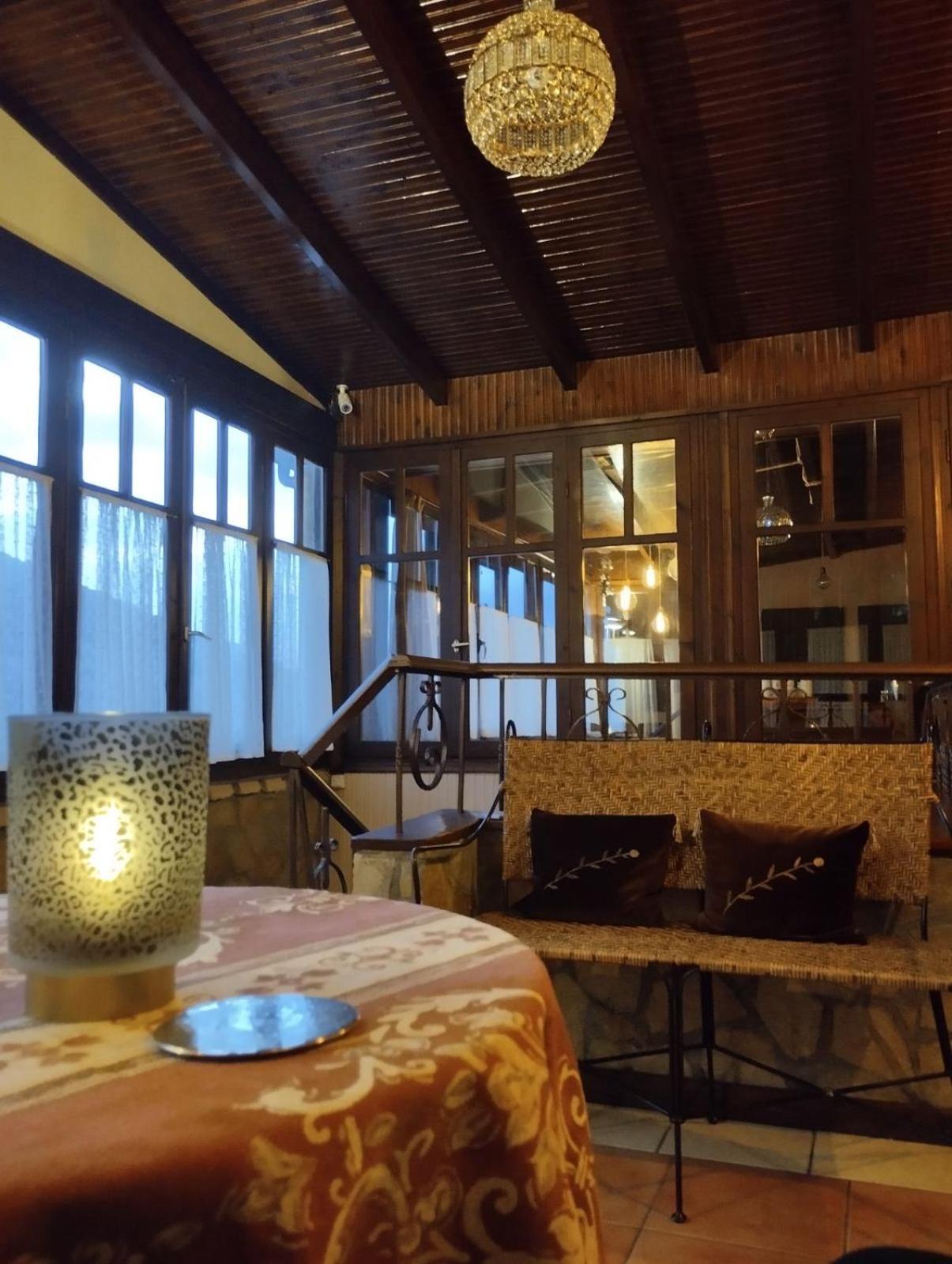 Fanaras Hotel Калаврита Екстериор снимка