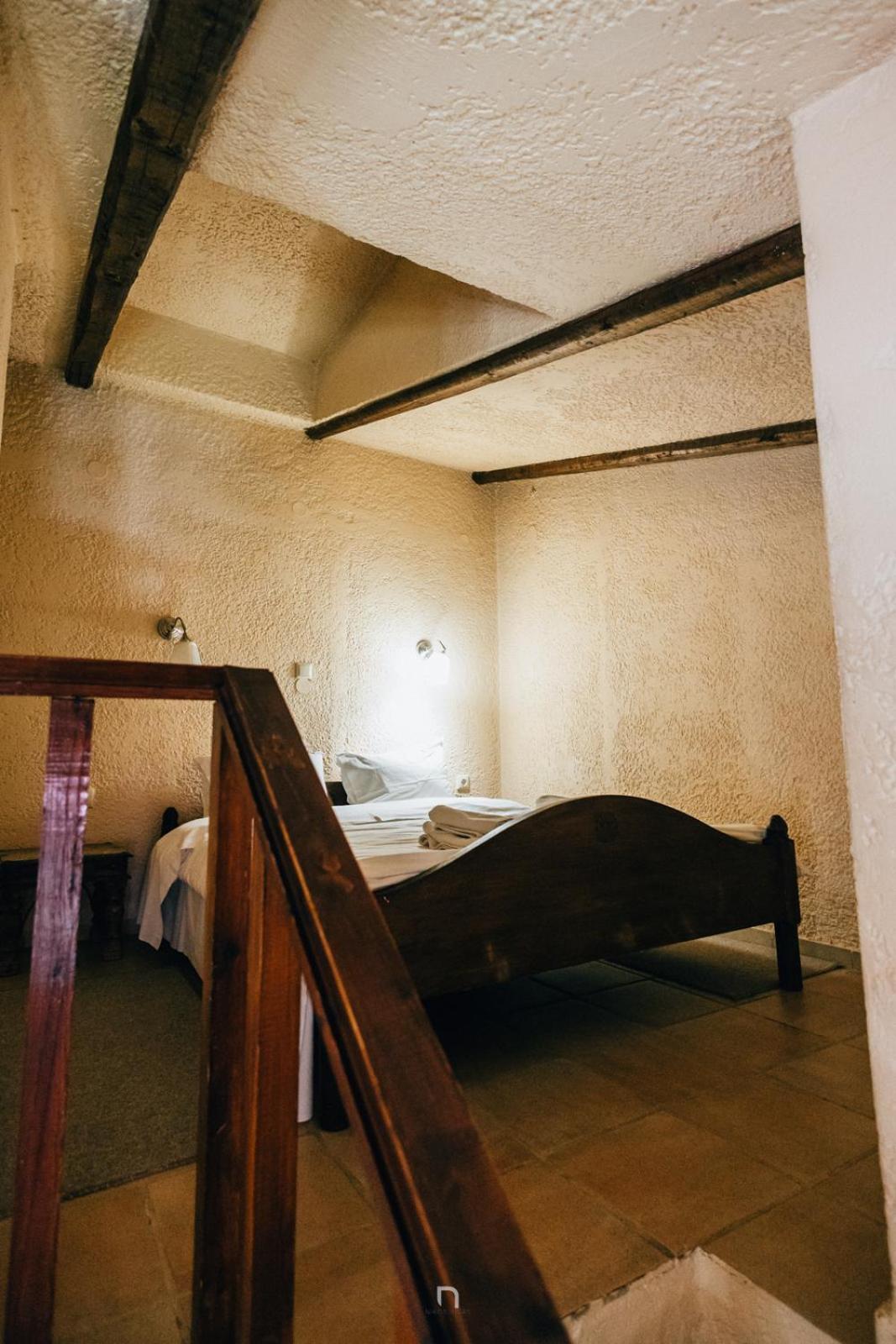Fanaras Hotel Калаврита Екстериор снимка