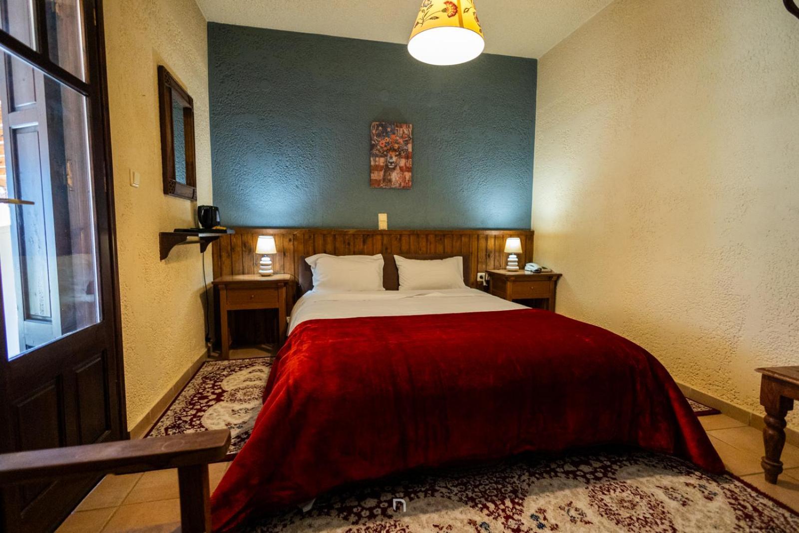 Fanaras Hotel Калаврита Екстериор снимка
